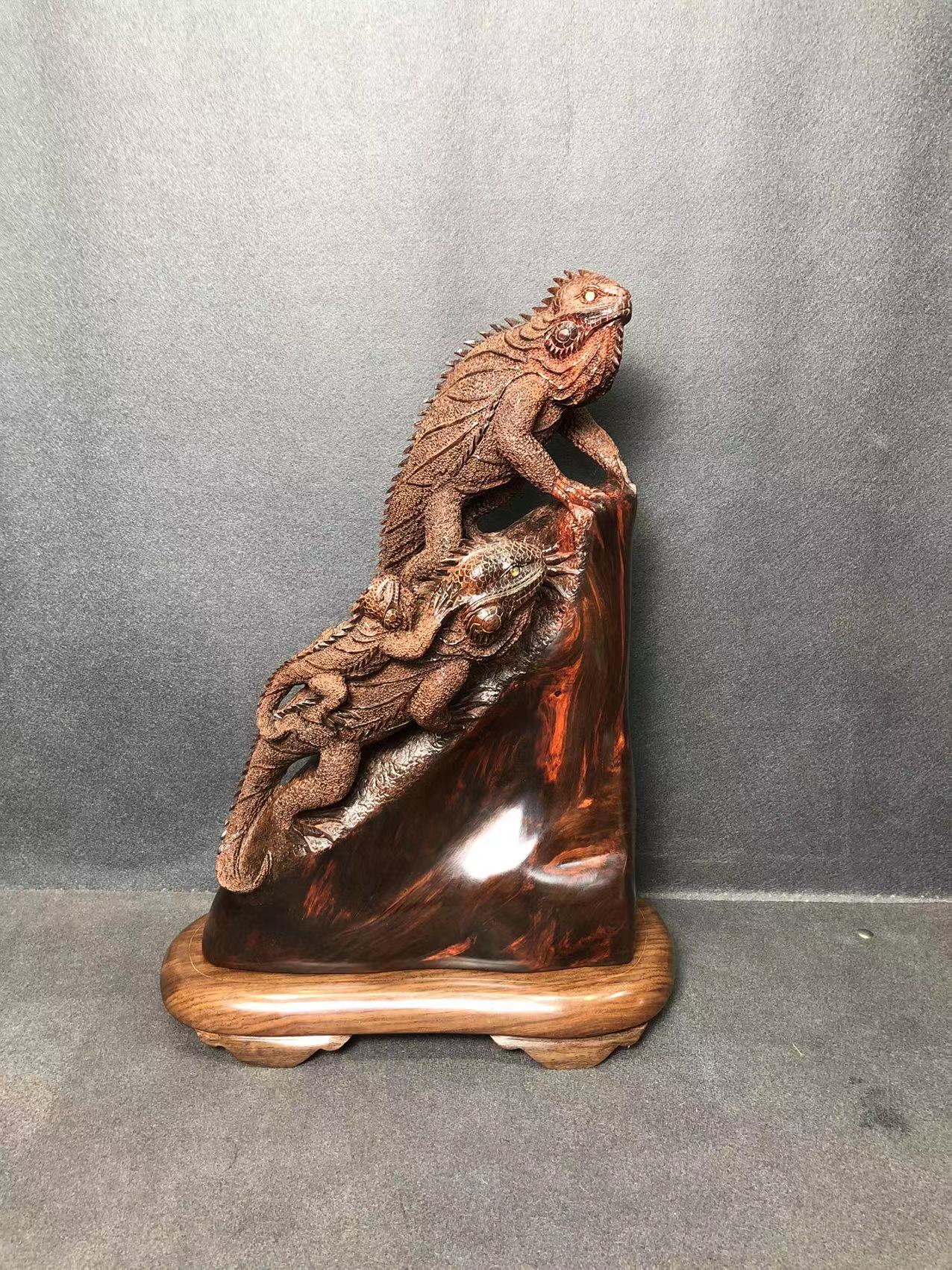 老挝大红酸枝，交趾黄檀，吸亿，吸金纳福，雕工精致，栩栩如生，