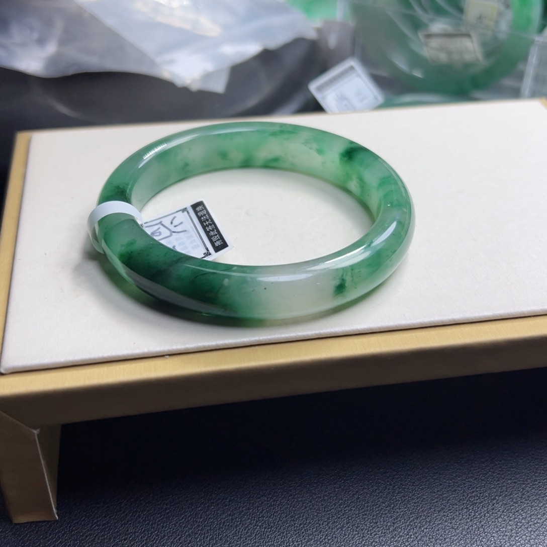 石英质玉手镯未镶嵌娜*58