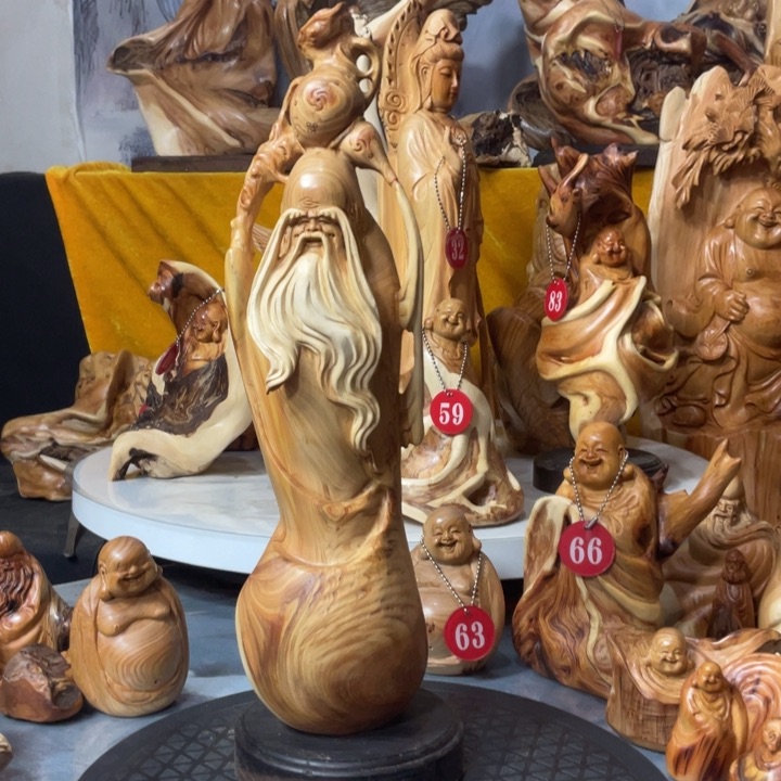 柏木（崖柏）西****茄崖柏  寿星