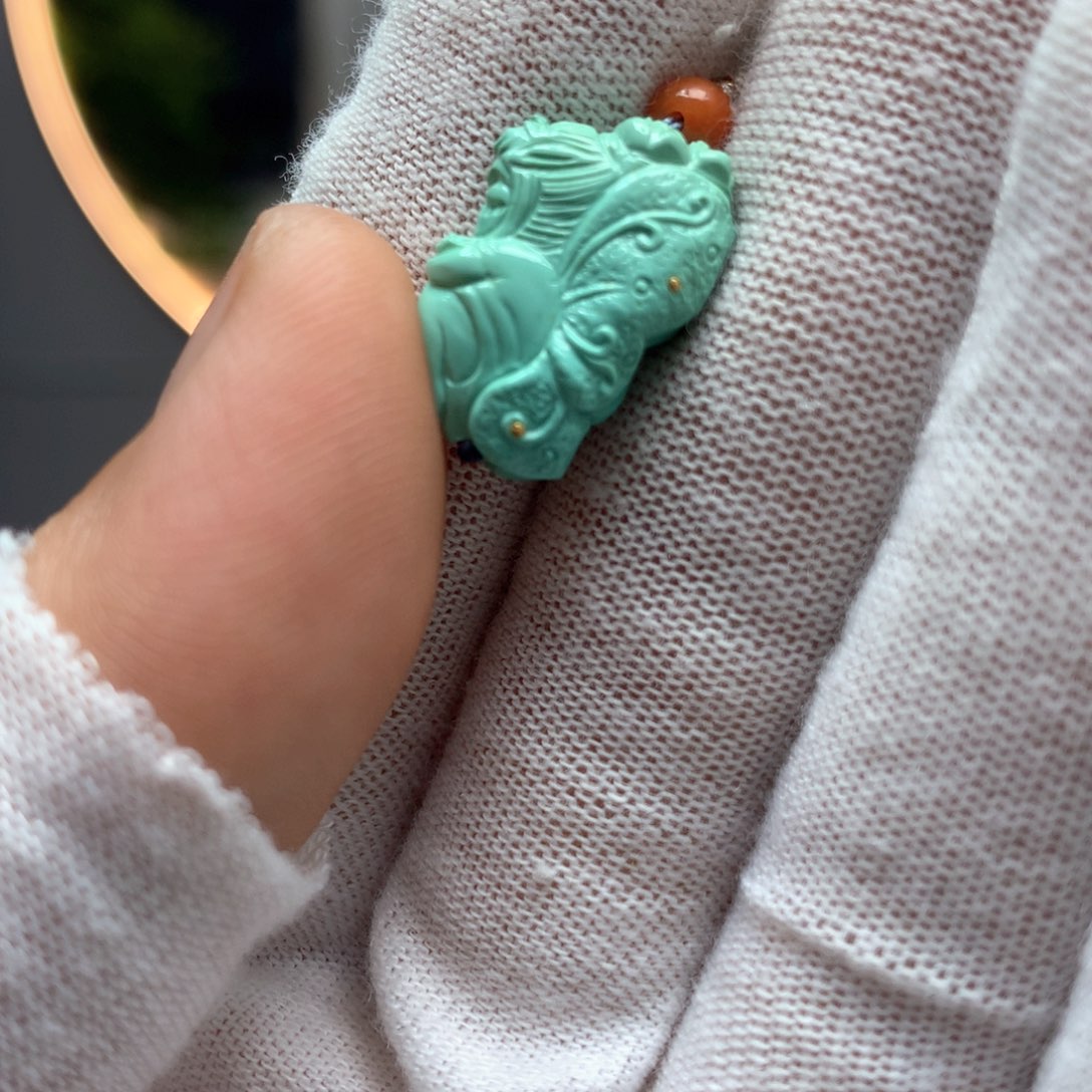 绿松石未镶嵌挂件