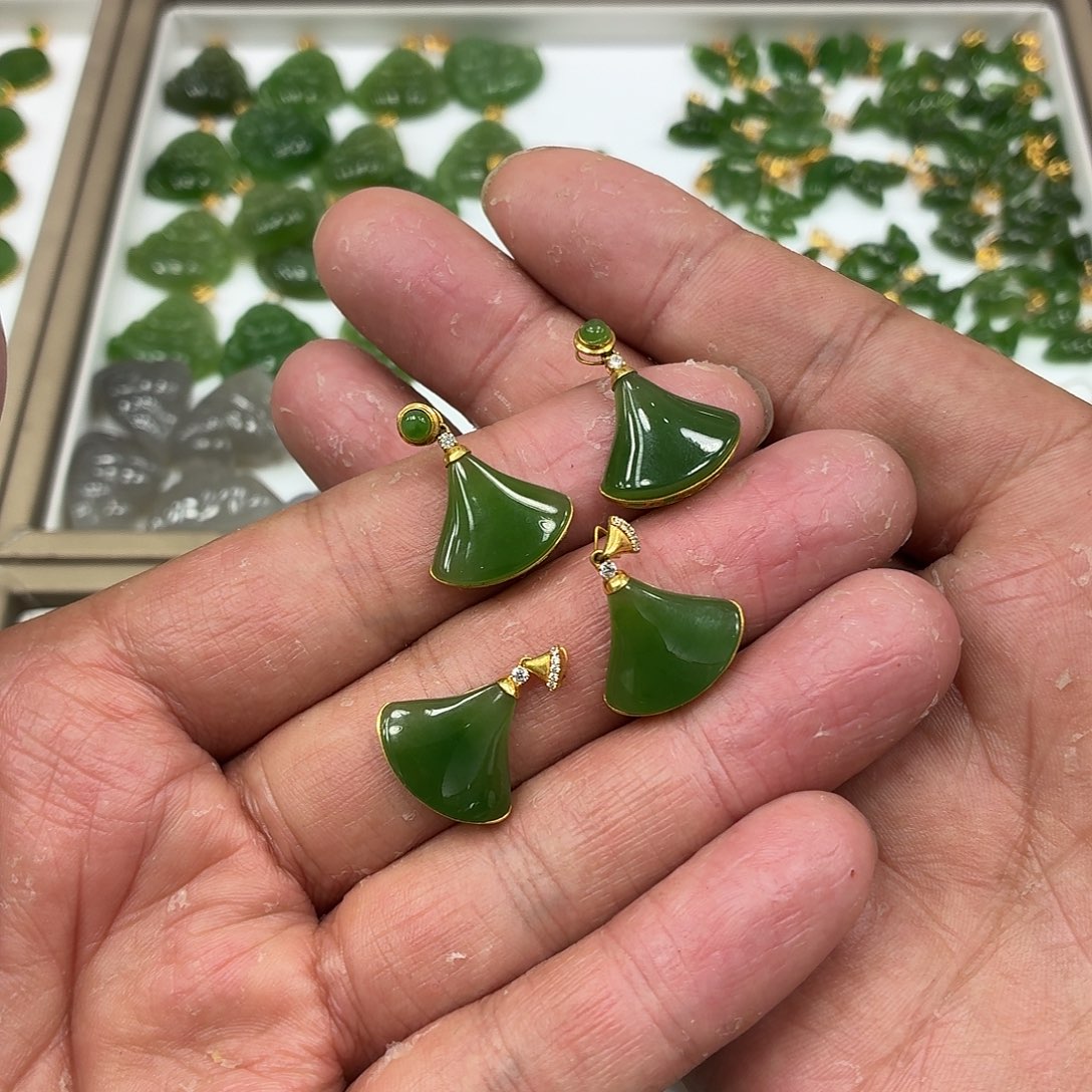 和田玉18K金镶嵌颈饰多样性发货拍一发一