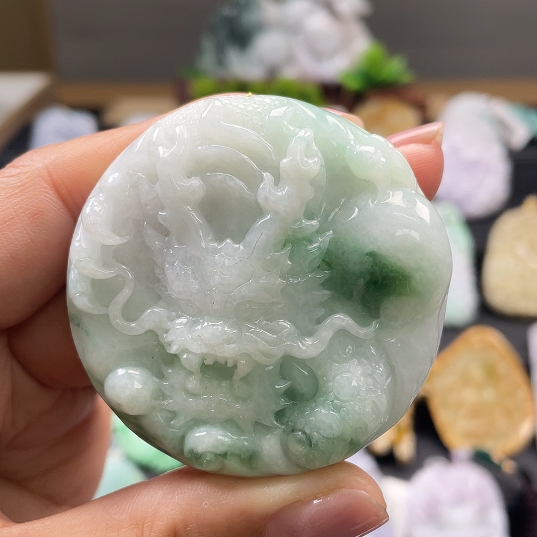 翡翠吊坠(不含链)未镶嵌