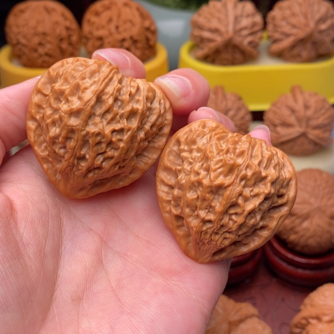 文玩核桃把件金牛41