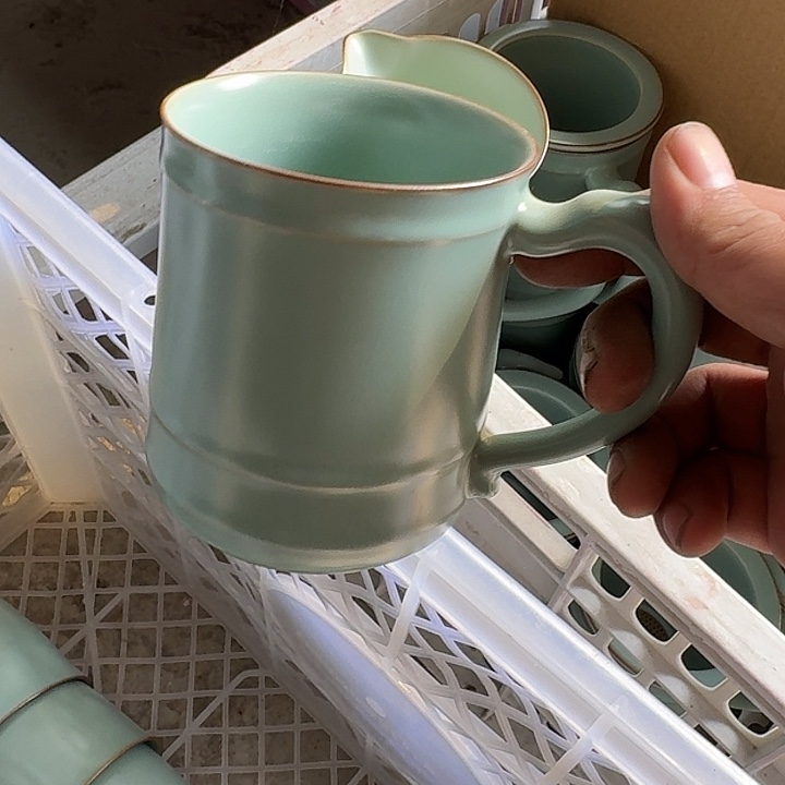 瑕疵茶具，介意勿拍