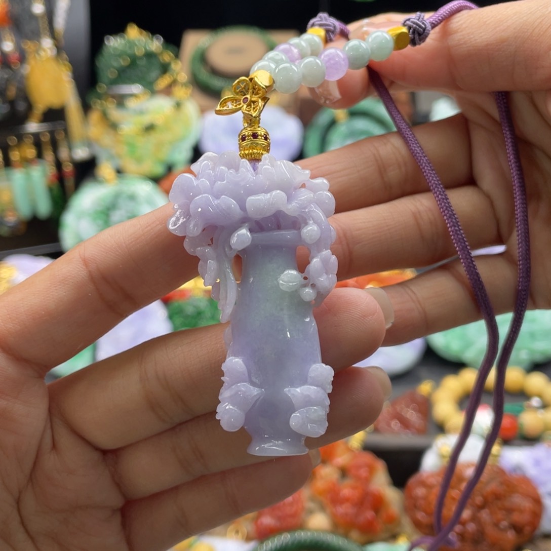 翡翠颈饰未镶嵌代编织