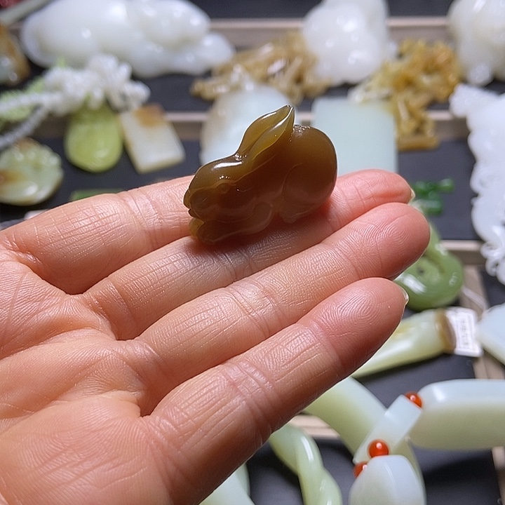 和田玉未镶嵌挂件