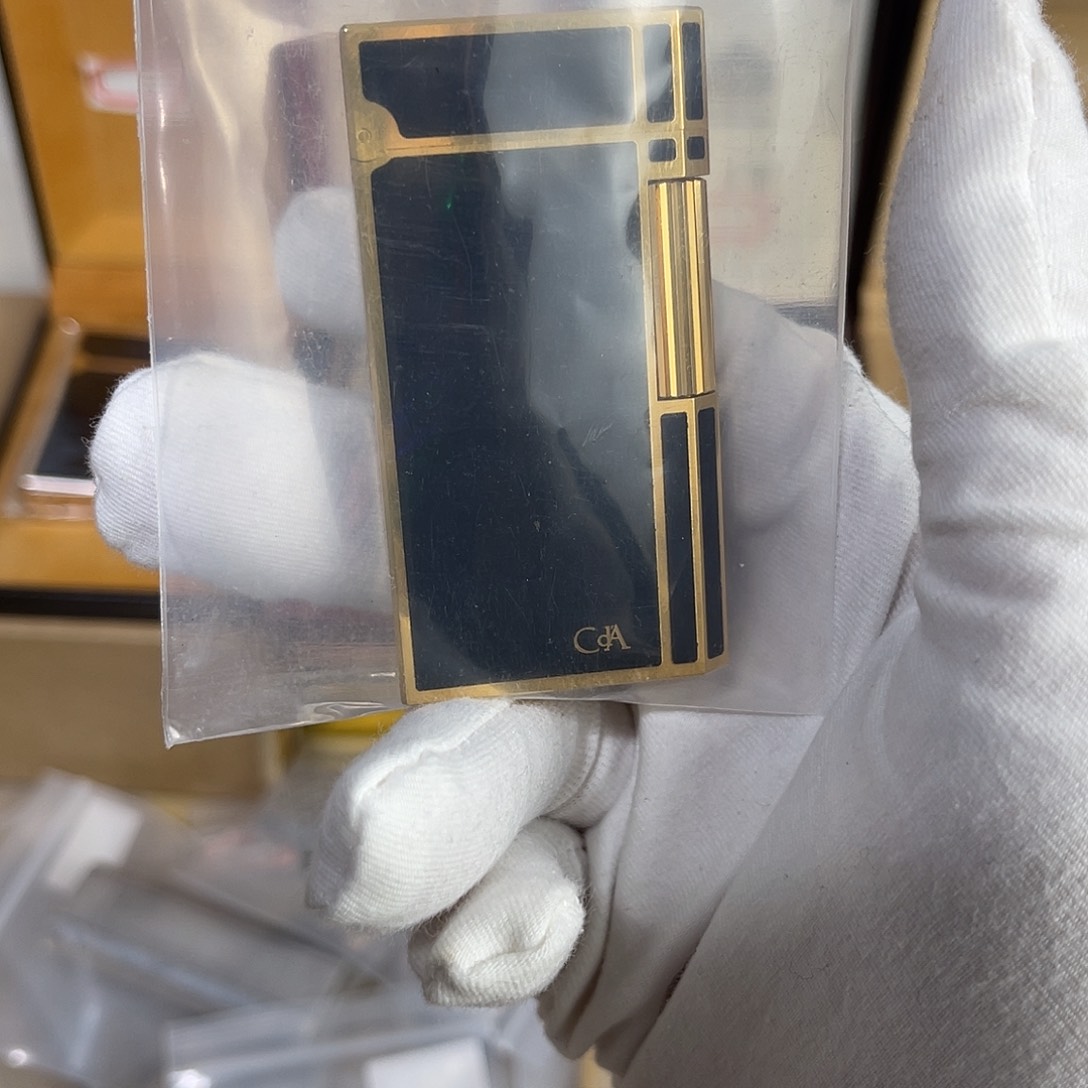 ****中古二手打火机云奢