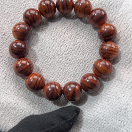 黄花梨/降香黄檀手串成*离15H300