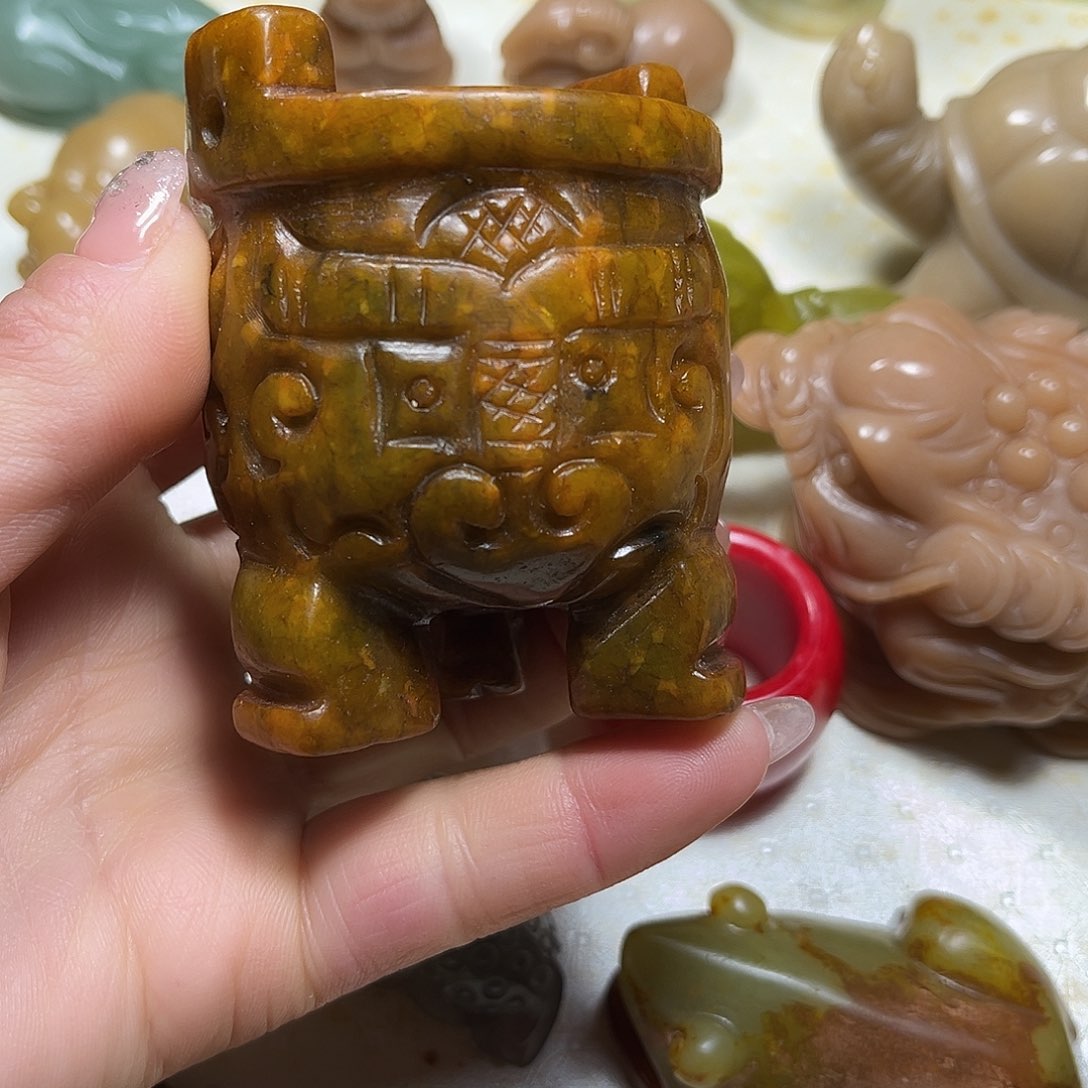 白玉菩提吊坠白玉菩提吊坠