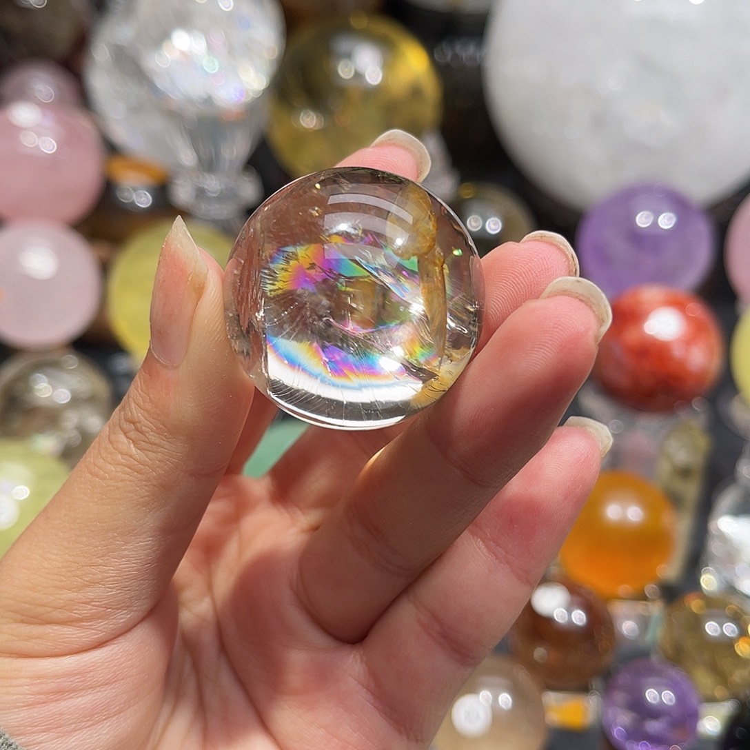 未镶嵌珠宝半成品水晶微瑕3.56