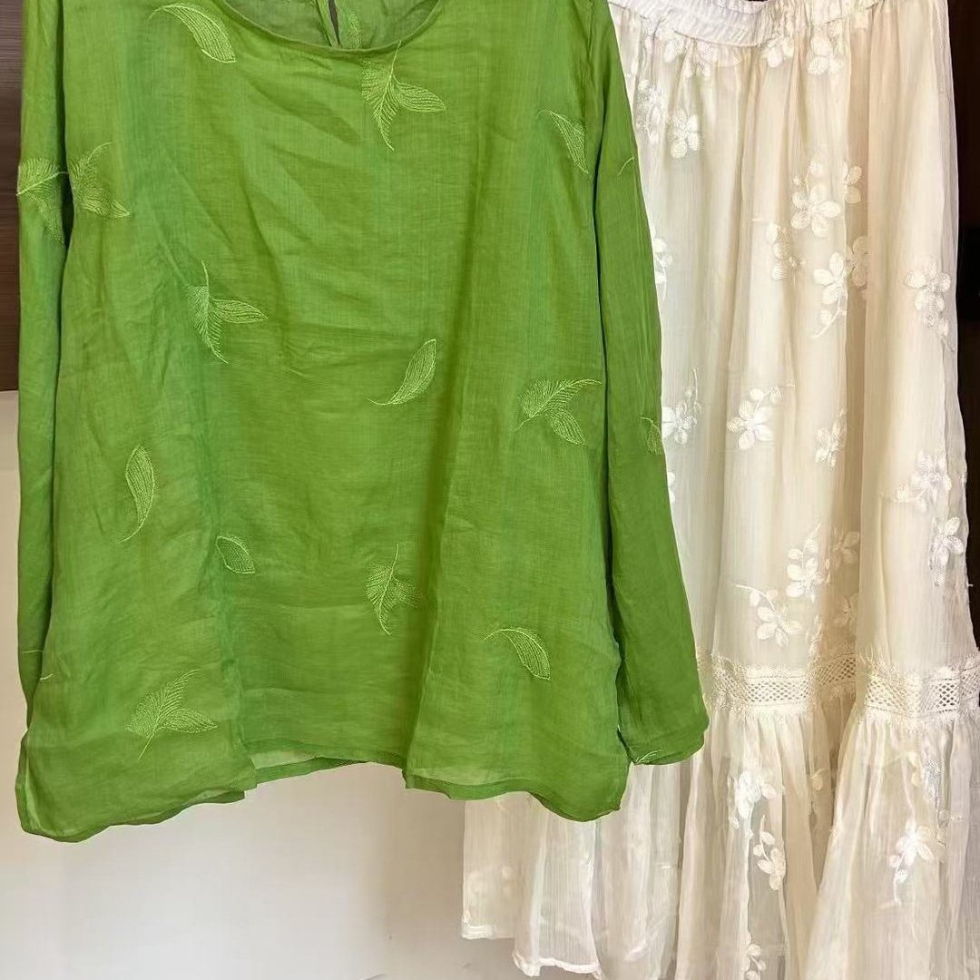 苎麻刺绣长袖夏季新款宽松薄款圆领套头文艺范复古风显瘦小众衬衫