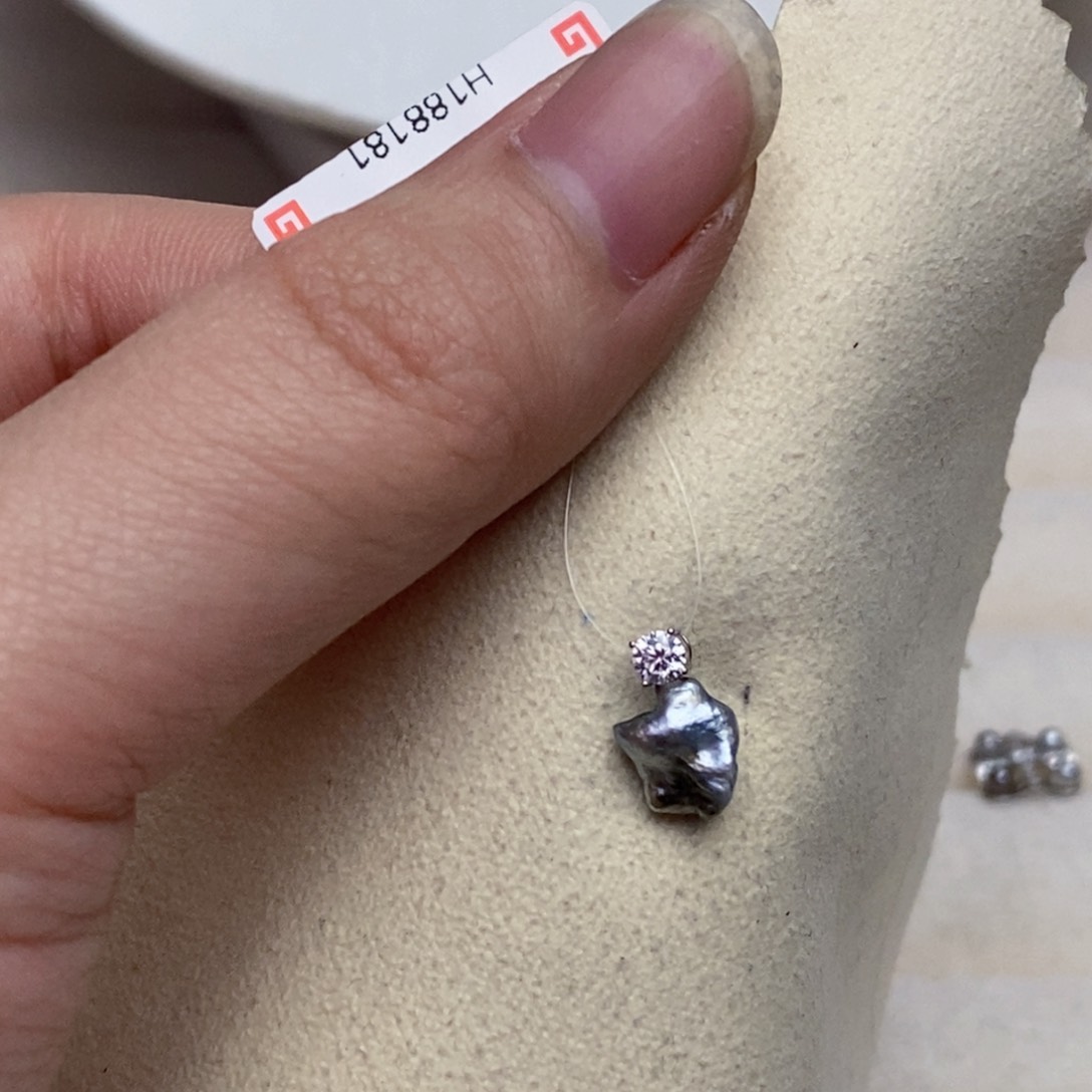 海水珍珠颈饰18K金镶嵌