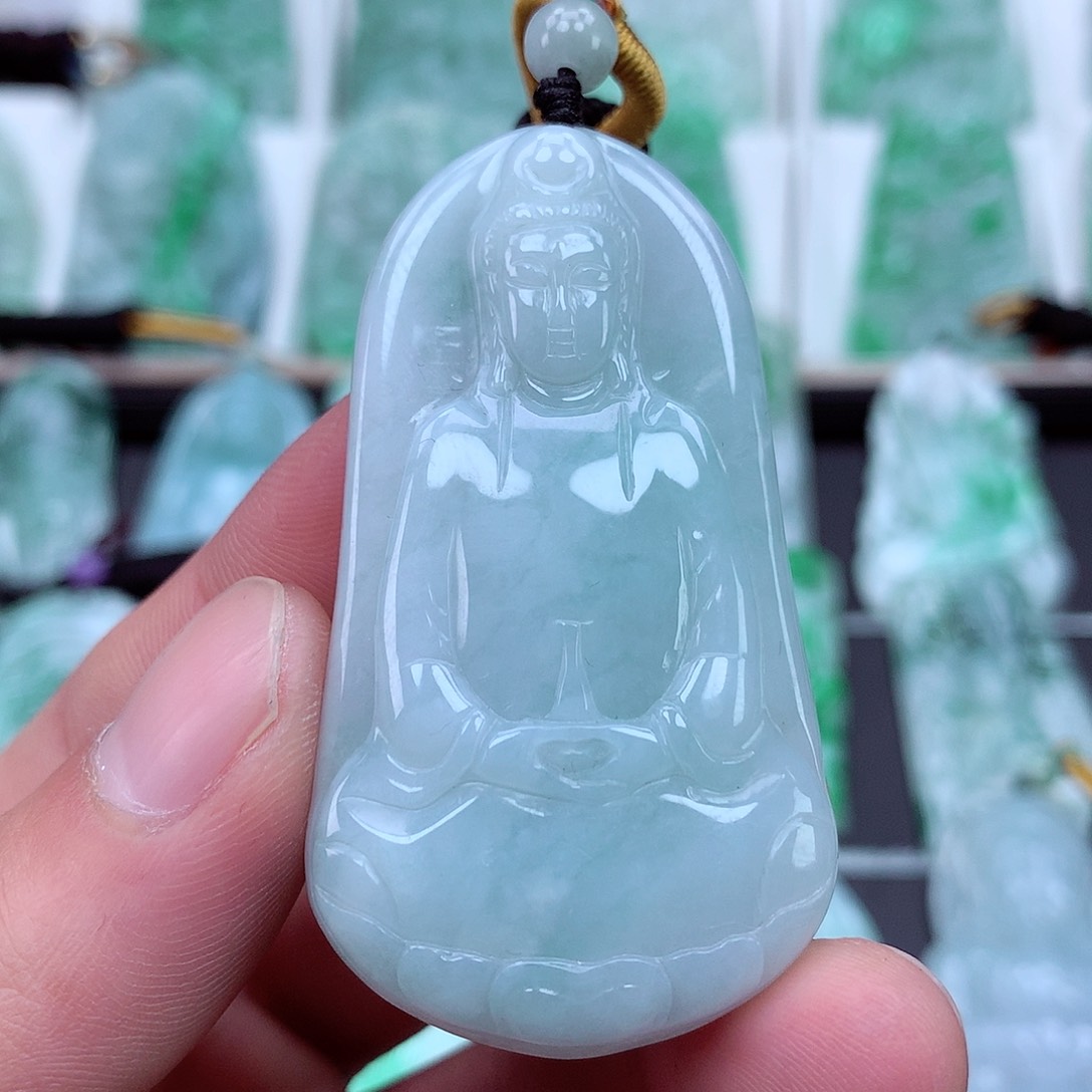 翡翠颈饰未镶嵌翡翠吊坠