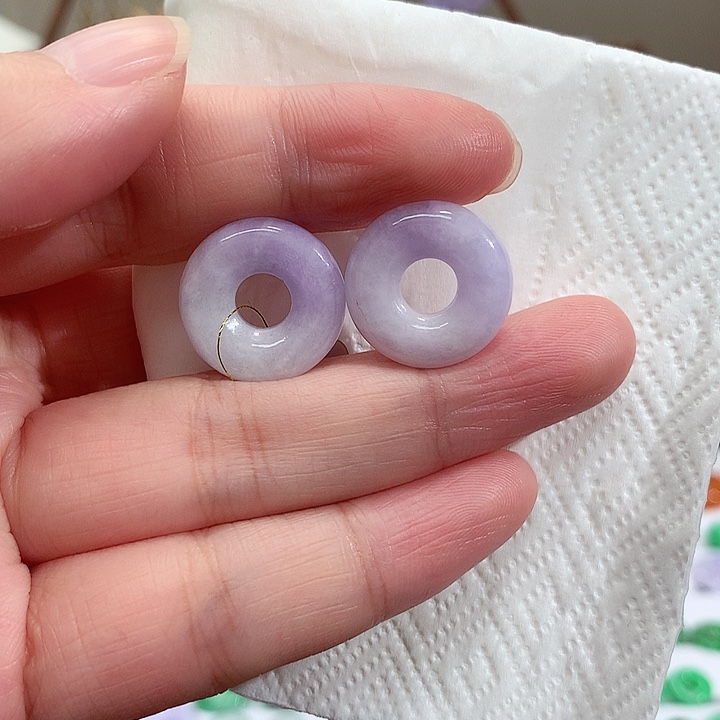 未镶嵌翡翠耳饰裸石