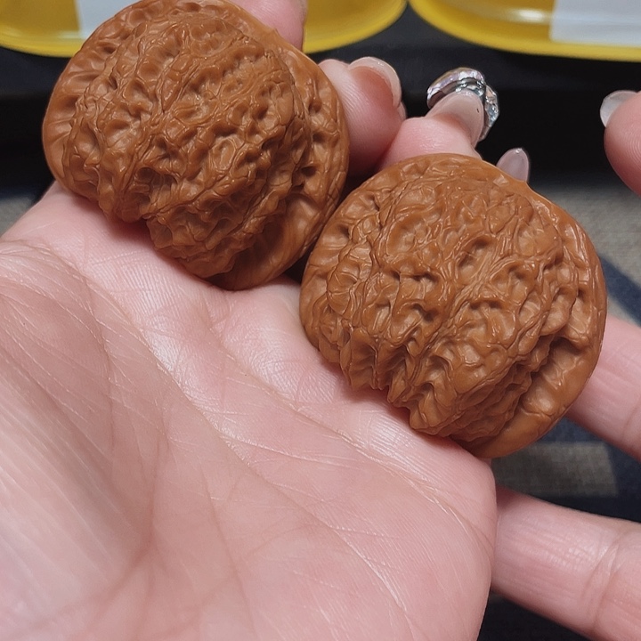 文玩核桃把件血麒麟43