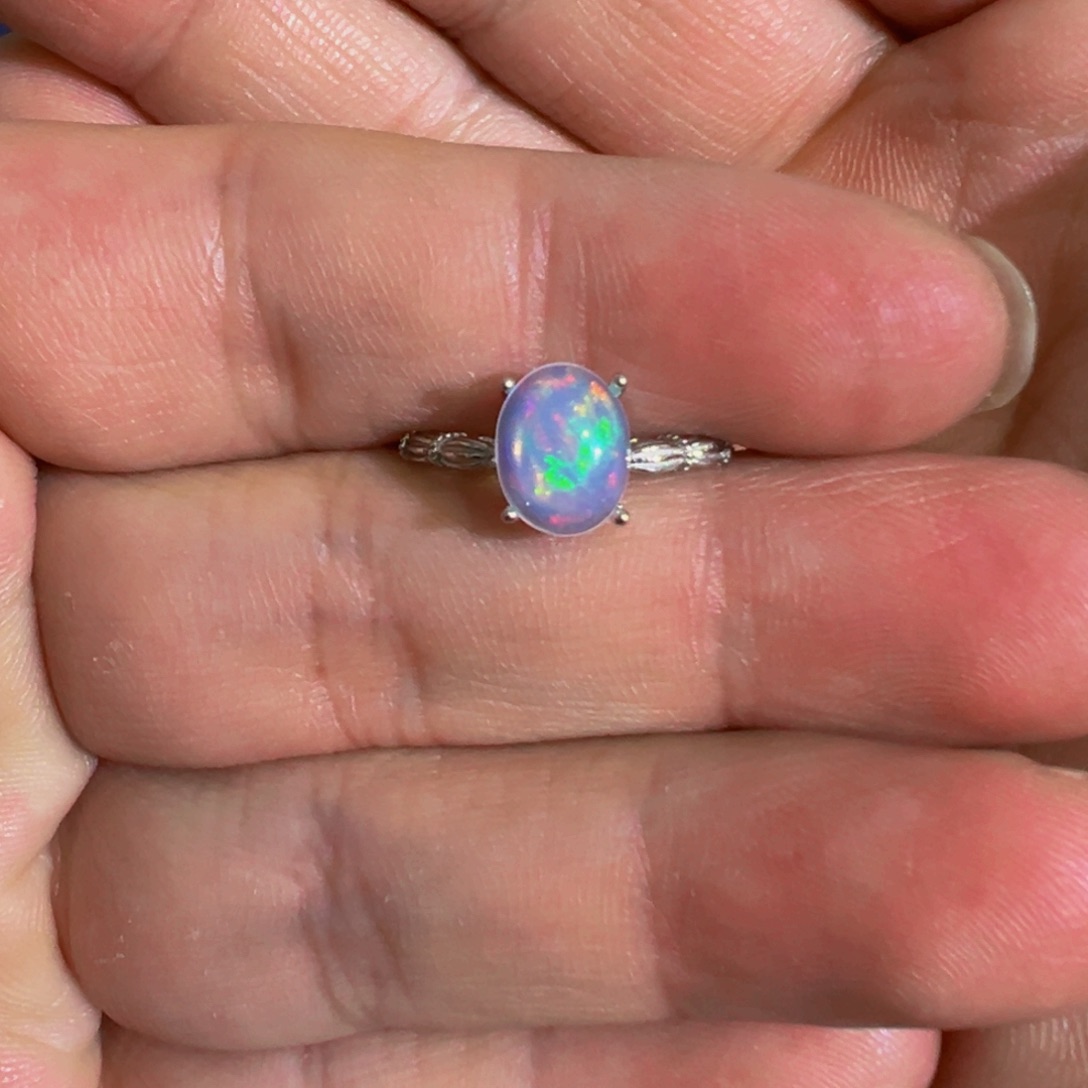 欧泊戒指银S925镶嵌福利款，不退换