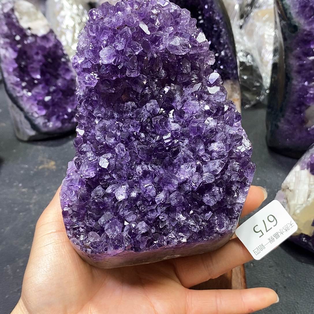 水晶大型摆件（非配饰）未镶嵌