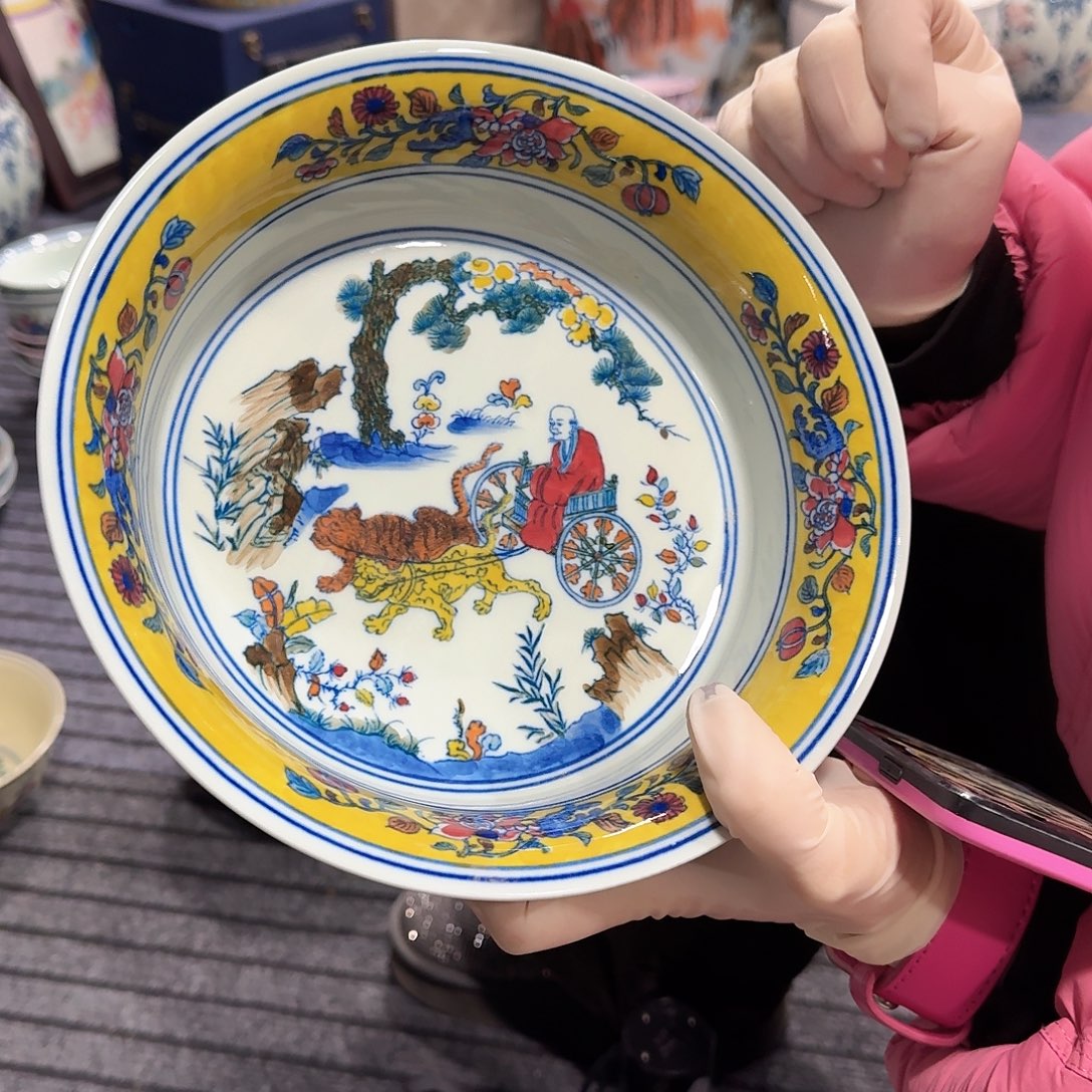 摆件瓷//////景德镇陶瓷瓷器。