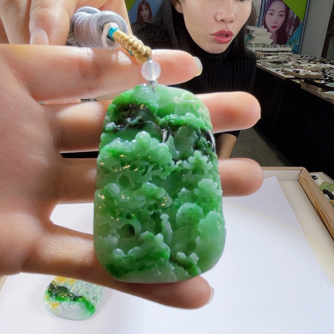 颈饰未镶嵌翡翠翡翠
