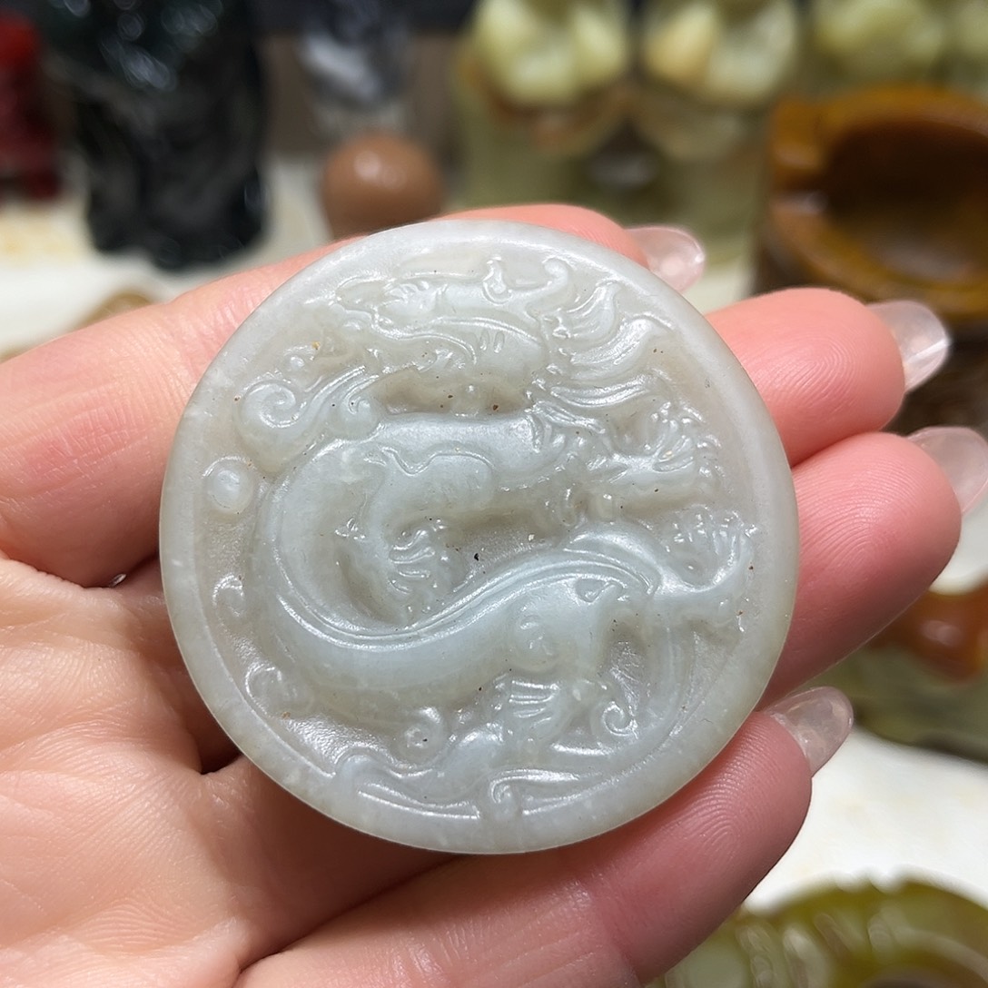 白玉菩提吊坠白玉菩提吊坠