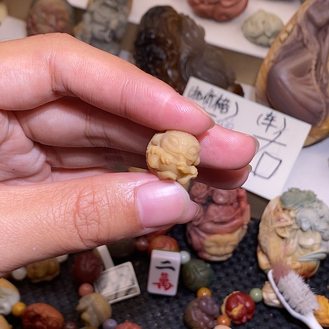 石英质玉（阿拉善玉）未镶嵌手链