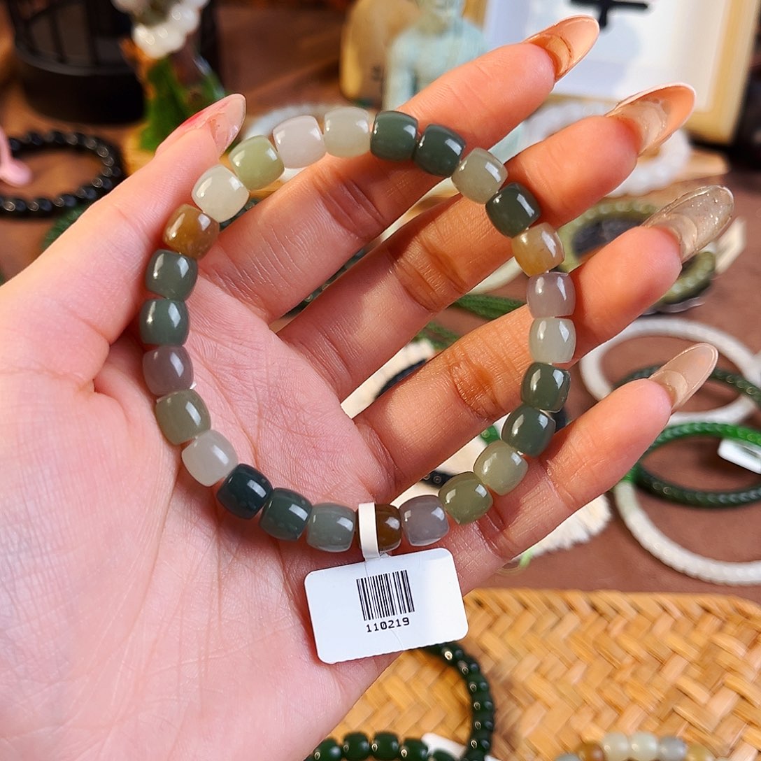 和田玉未镶嵌手链