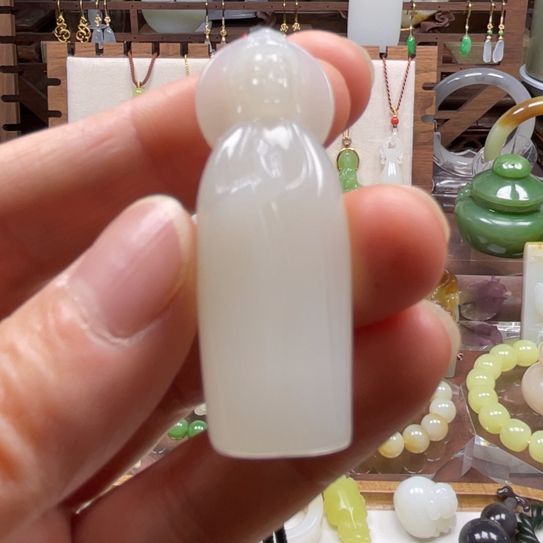 和田玉未镶嵌挂件