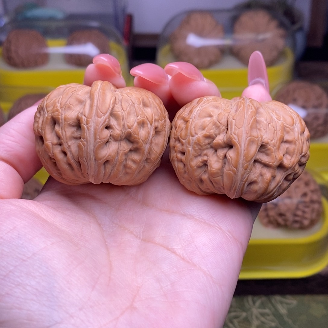 文玩核桃吊坠李*铭全品42尺毕业平谷元宝