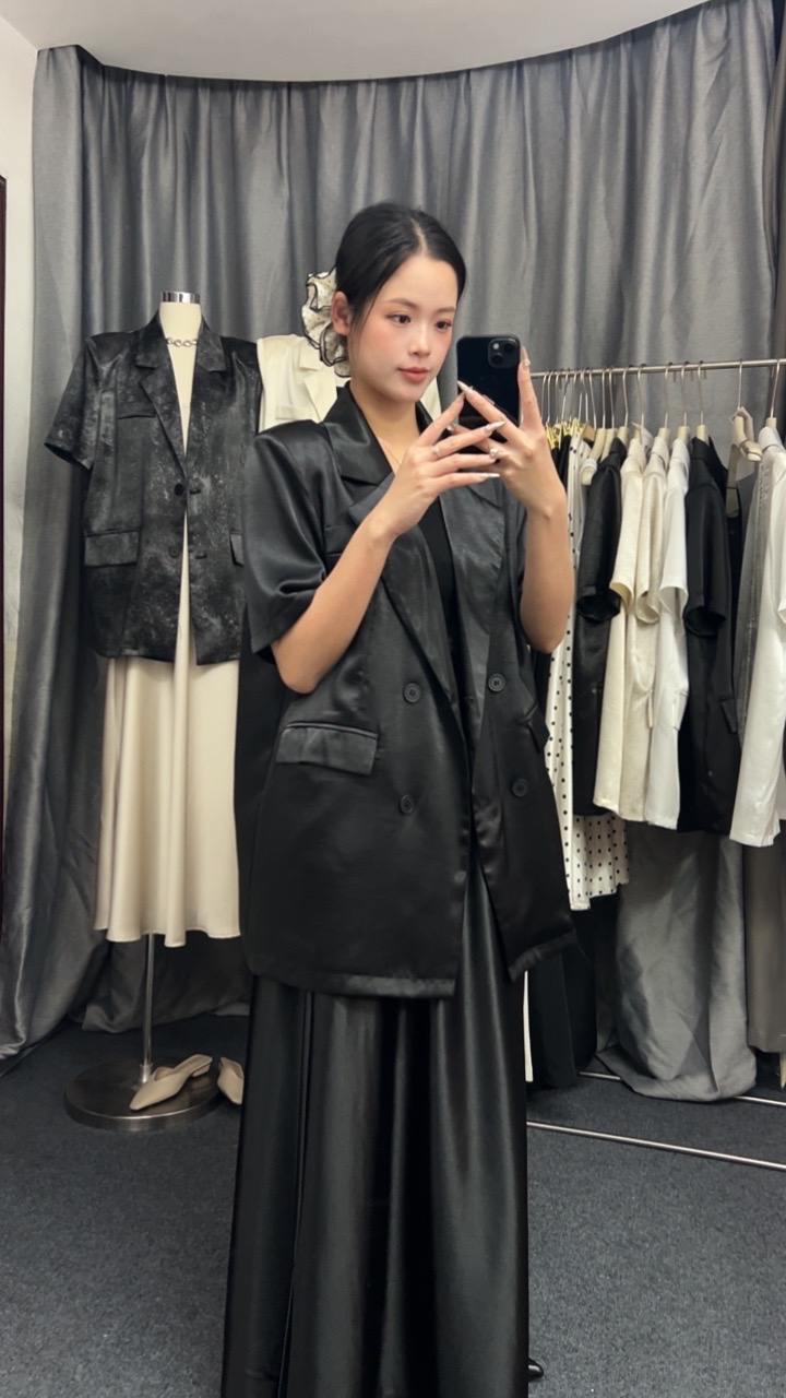 ｛四季与你·studio}短袖西装醋酸缎面设计感后背链条