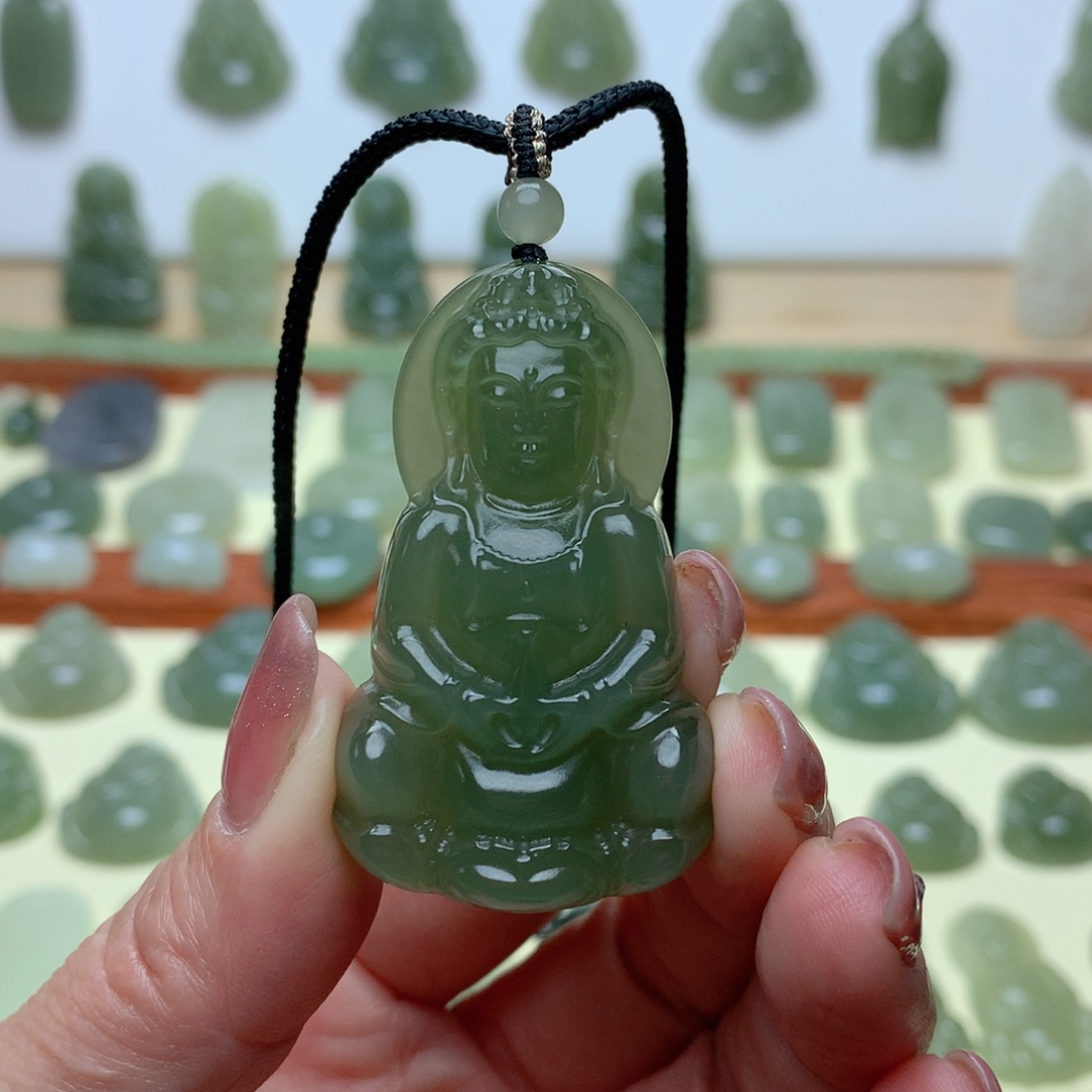 和田玉吊坠未镶嵌