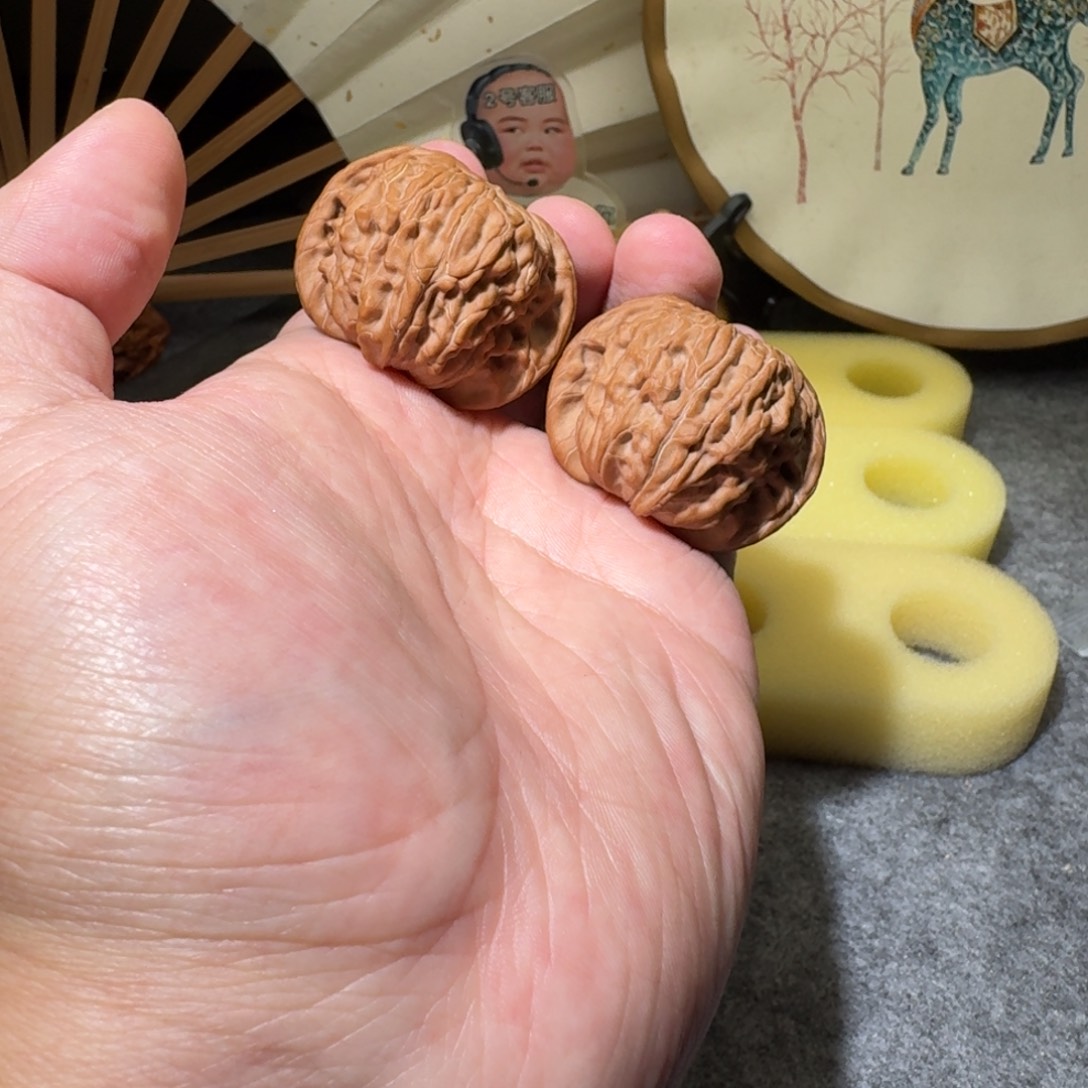 药***纳吊坠文玩核桃42磨盘