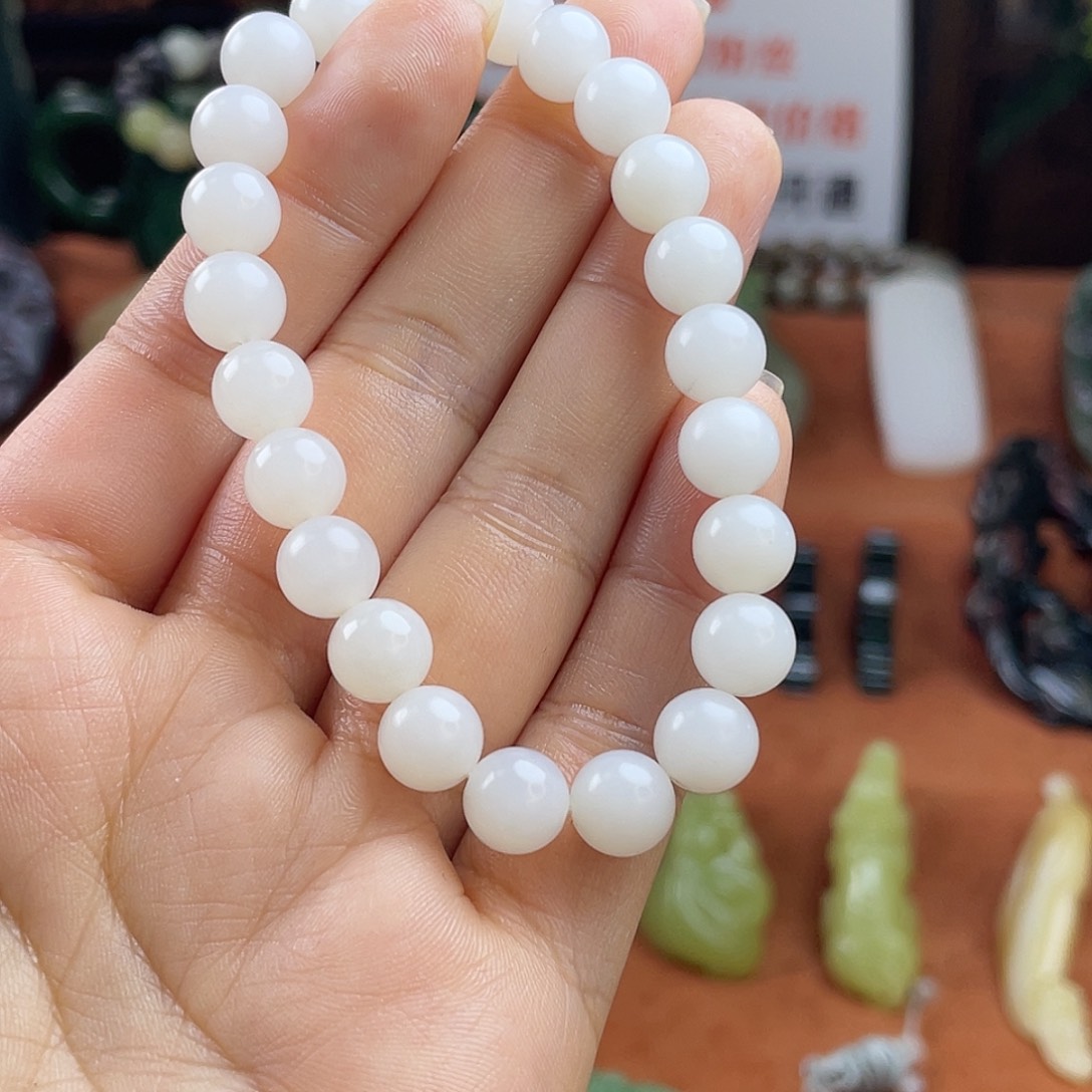 和田玉未镶嵌颈饰青海老料白润手串卡8