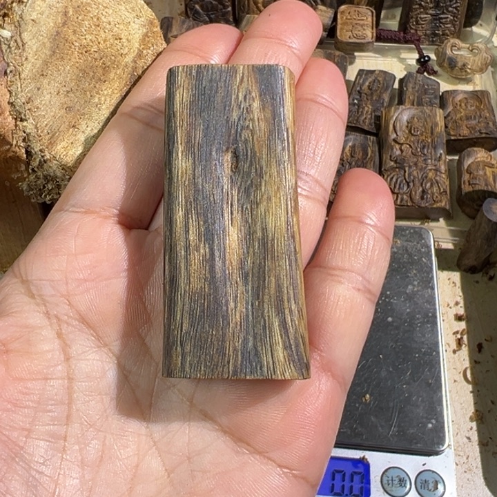 沉香吊坠老白棋沉香吊坠11.4克