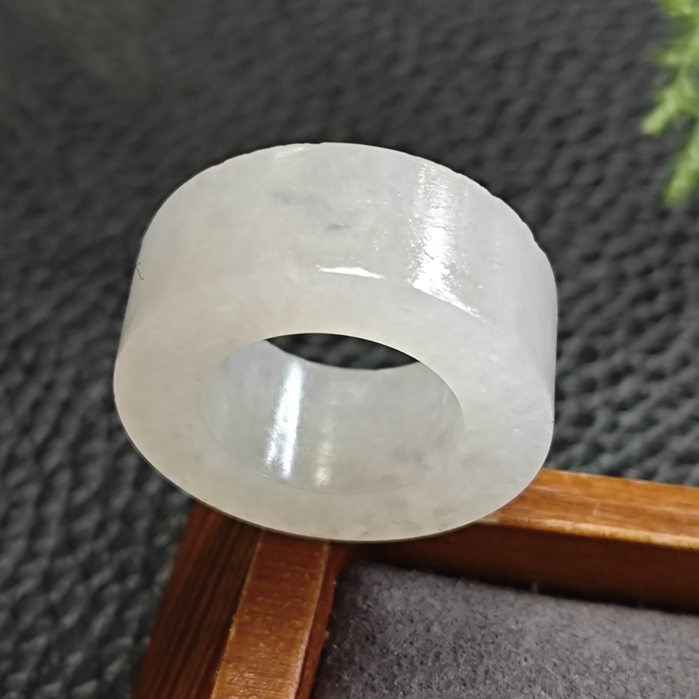 【杨玉环】天然A货翡翠白月光戒指 毛货15一26圈以上（自然光拍摄）