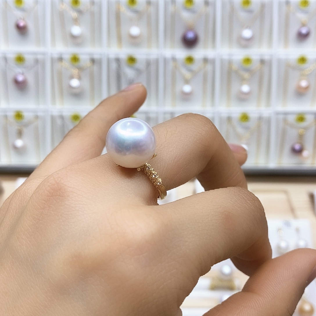 淡水珍珠颈饰合金