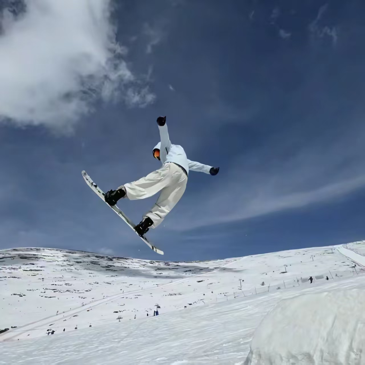 SoIαno Down ##  冬季连帽骑行拒水抗风防寒保暖羽绒外套-M