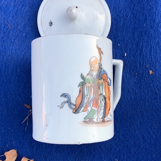 瓷片来喜欢的哥们直接把盖子盖子