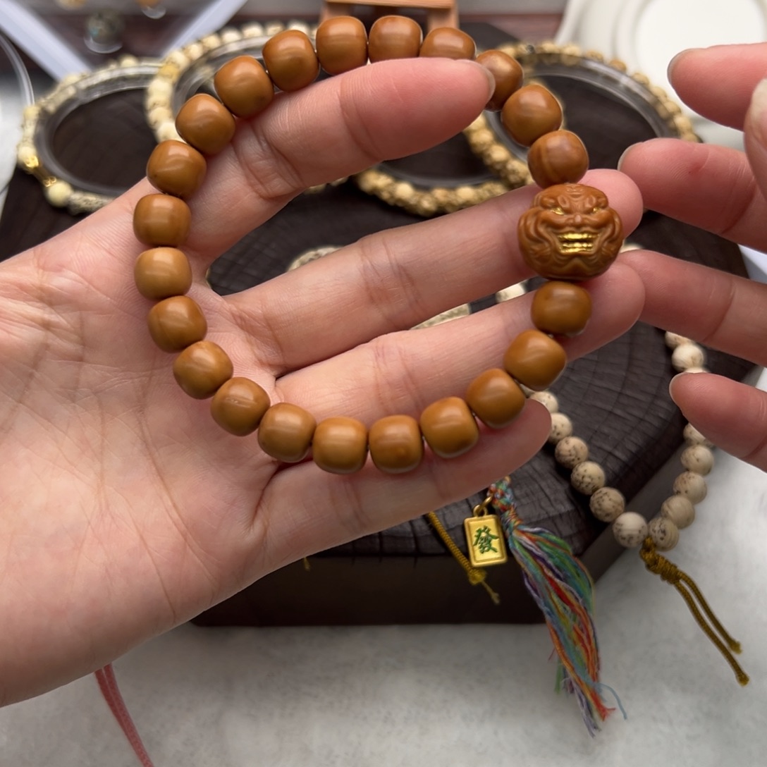 星月菩提手串猴头单圈送一个24k恶憎