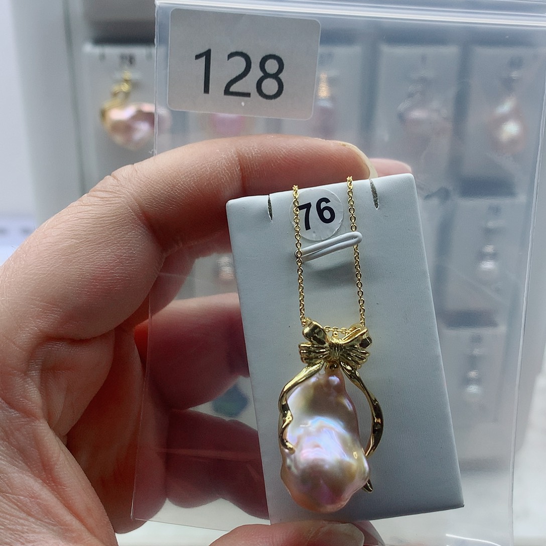 淡水珍珠合金吊坠(不含链)