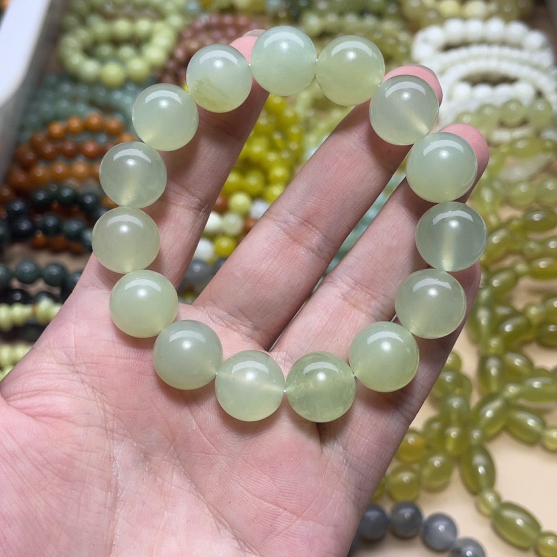 蛇纹石玉未镶嵌手链