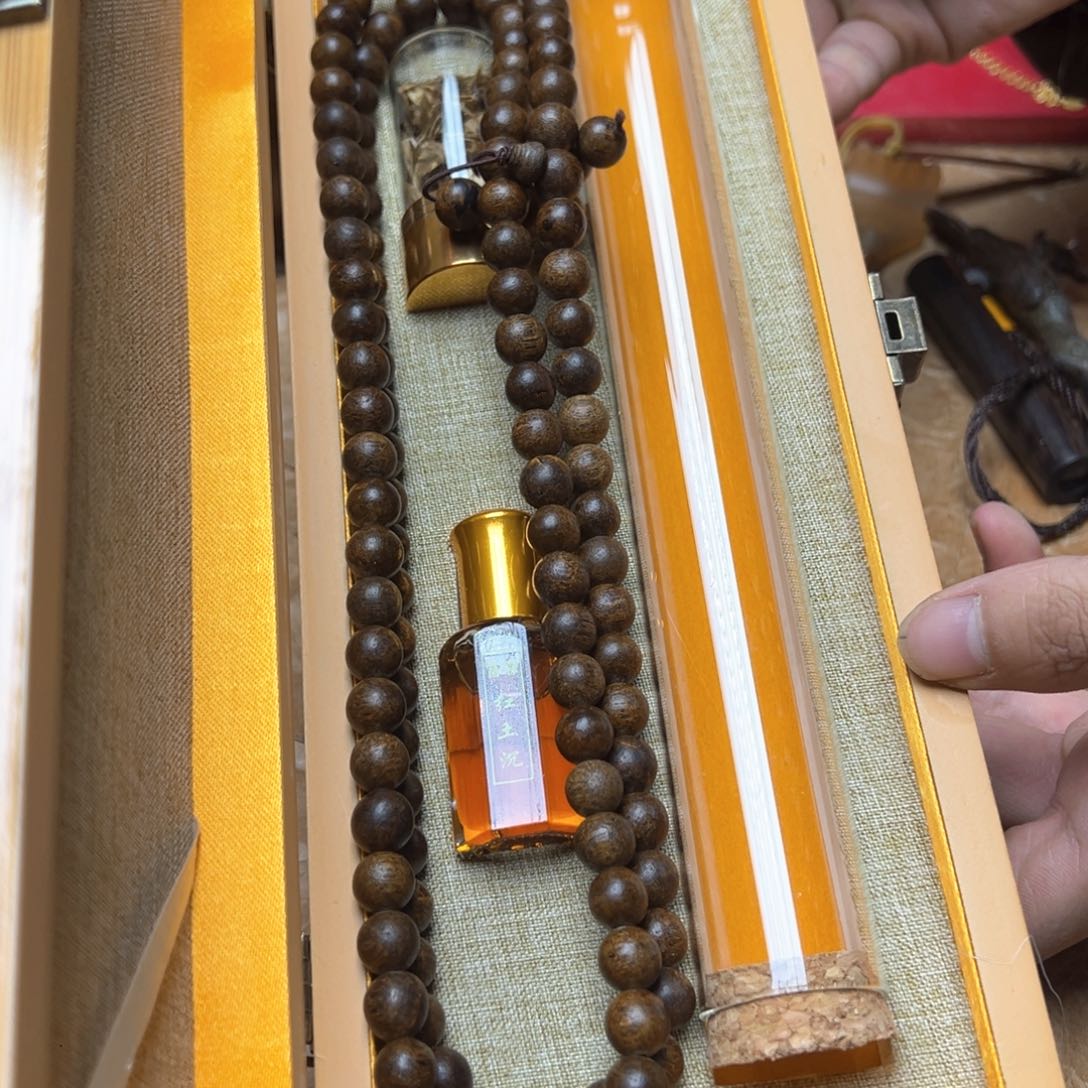 滴血莲花菩提吊坠