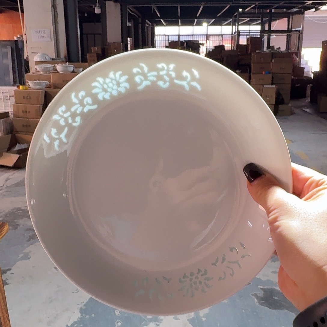 白瓷景德镇8英寸平盘两个好的看图