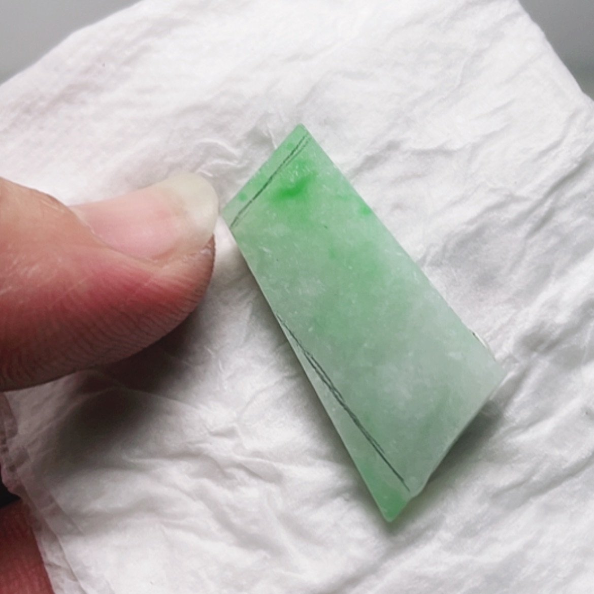 【闪购商品】翡翠颈饰未镶嵌A货