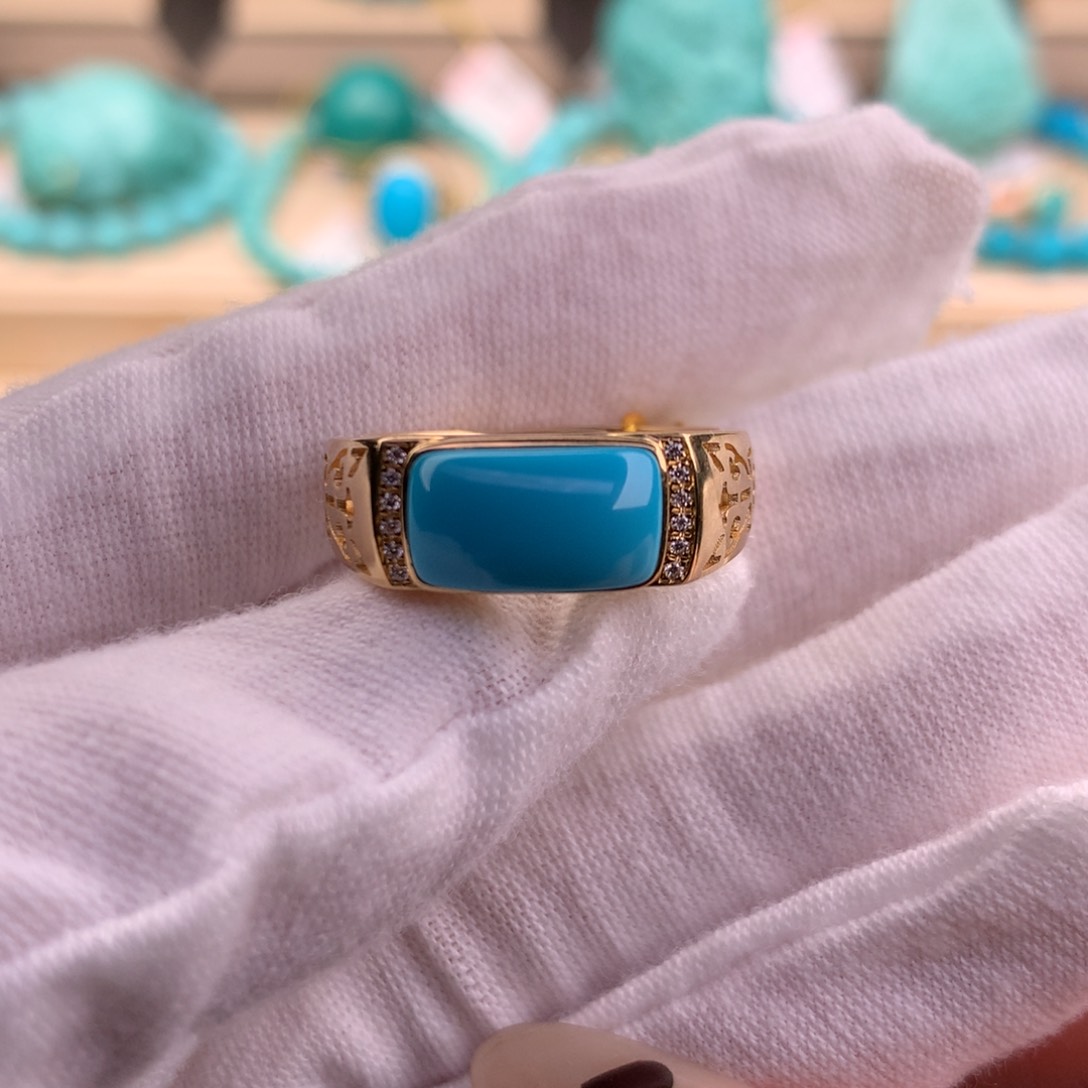 绿松石珠宝奇石18K金镶嵌