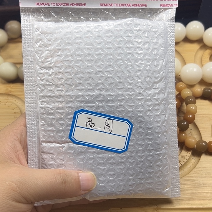 孟***周吊坠菩提根/象牙果