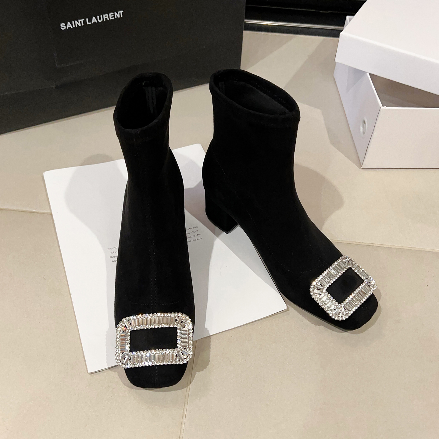 粗跟方头短靴女2025新款法式绒面春秋单靴水钻方扣弹力袜靴瘦瘦靴