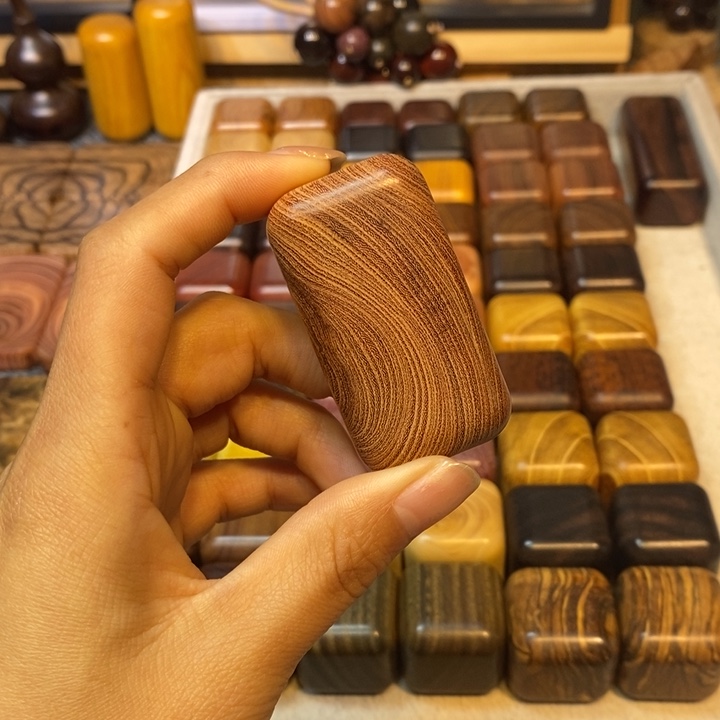 宠***）香榧木木木木木木木木木