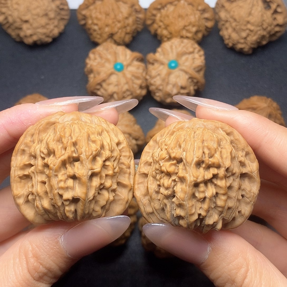 文玩核桃把件不***孩43四座楼