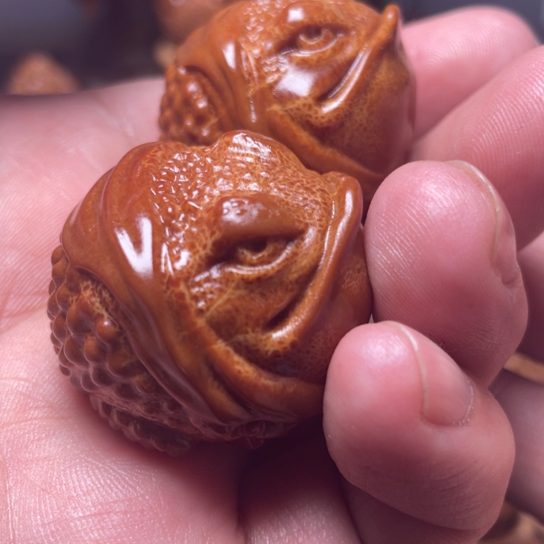 橄榄核手串/手链大嘴哇手球一对3.5左右