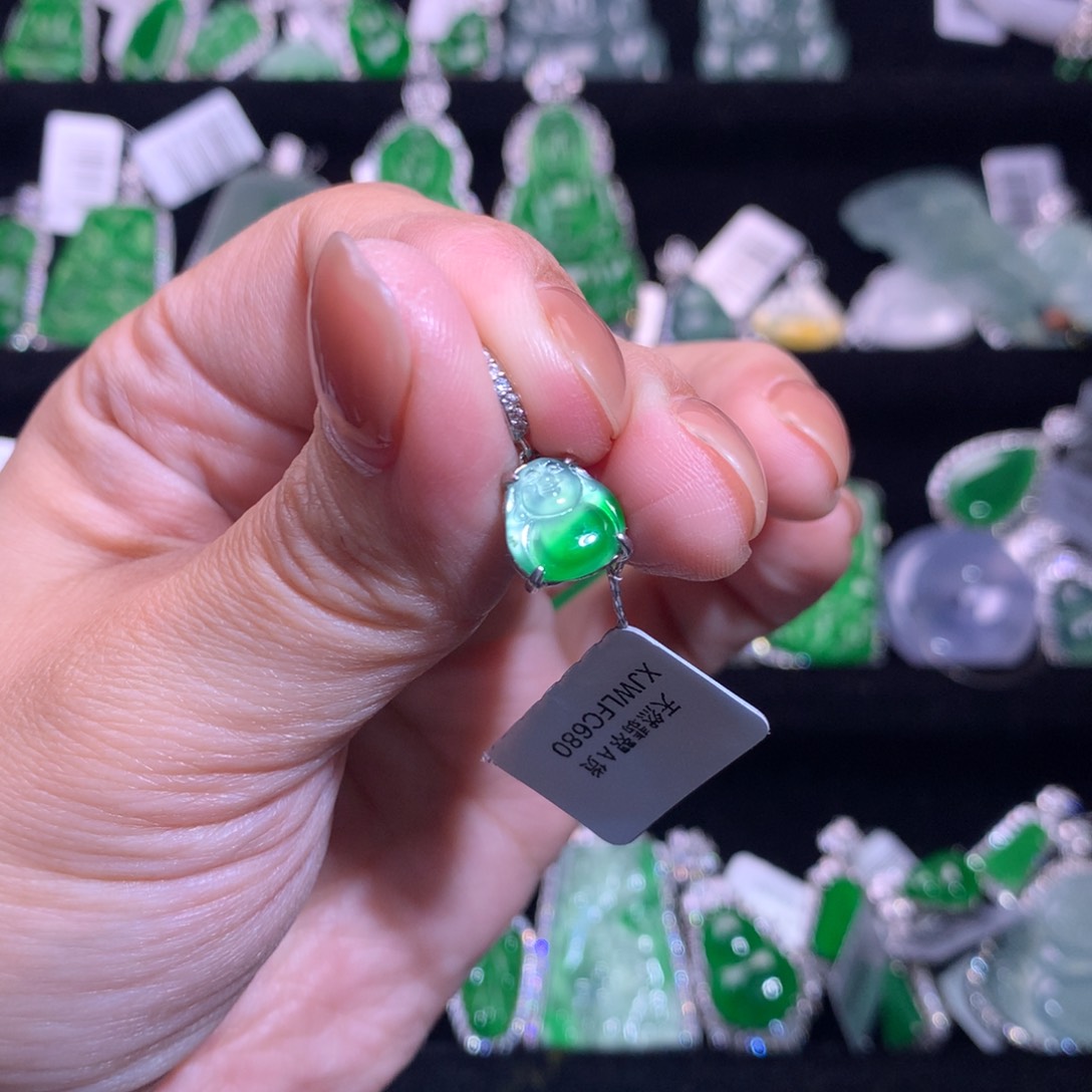【闪购商品】银S925镶嵌挂件翡翠